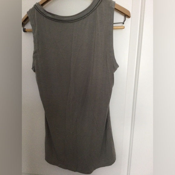 Elie Tahari Sleeveless Top - Picture 2 of 4
